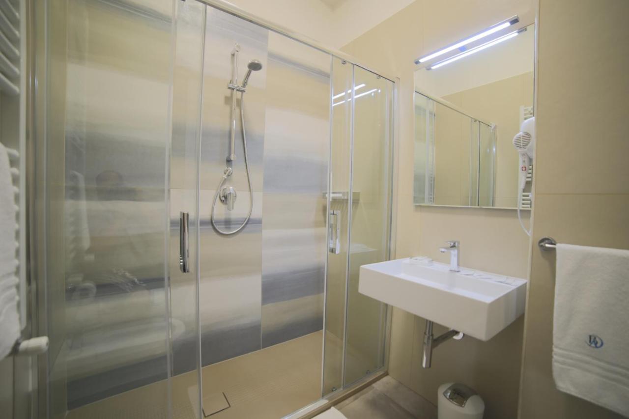 Baia Azzurra B&B Torre Lapillo Ngoại thất bức ảnh