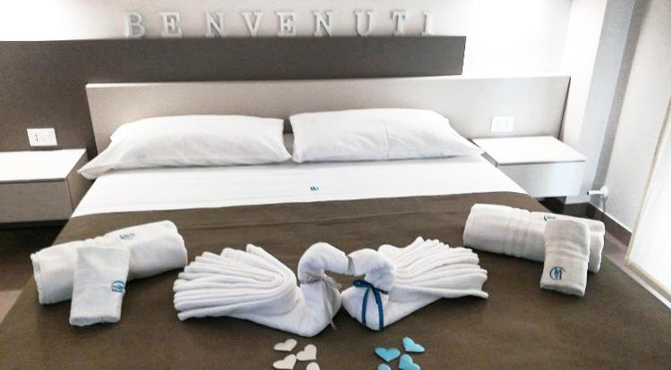 Baia Azzurra B&B Torre Lapillo Ngoại thất bức ảnh